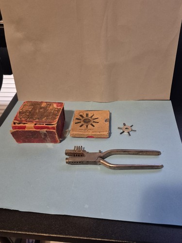 Vintage watchmakers tool - vintage,